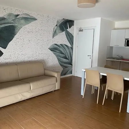 Apart Otel Atlantic Grado