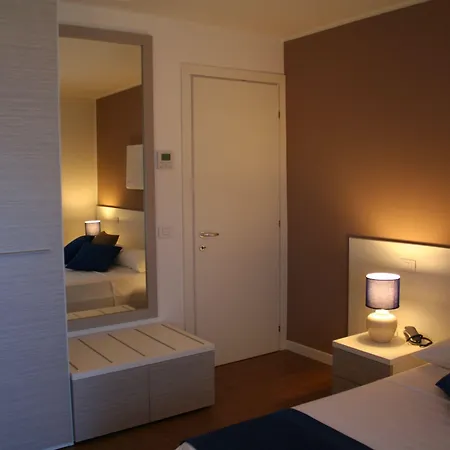 Apart Otel Atlantic Grado